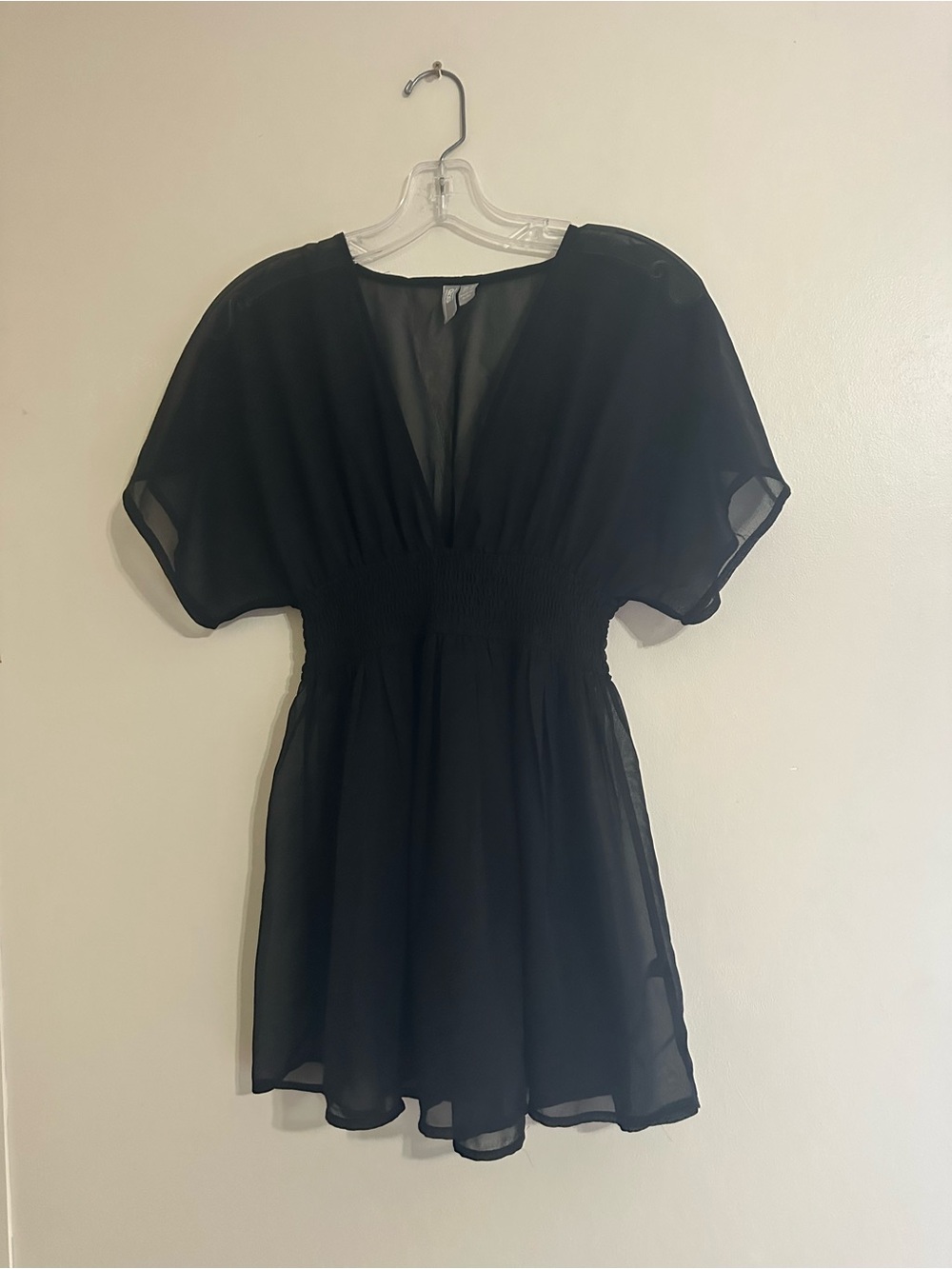 ASOS Black V-Neck Smocked Waist Short Sleeve Tunic